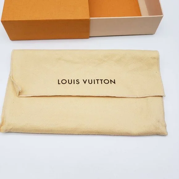 100% Authentic Louis Vuitton Box, Envelope and Dust Bag - Picture 8 of 12